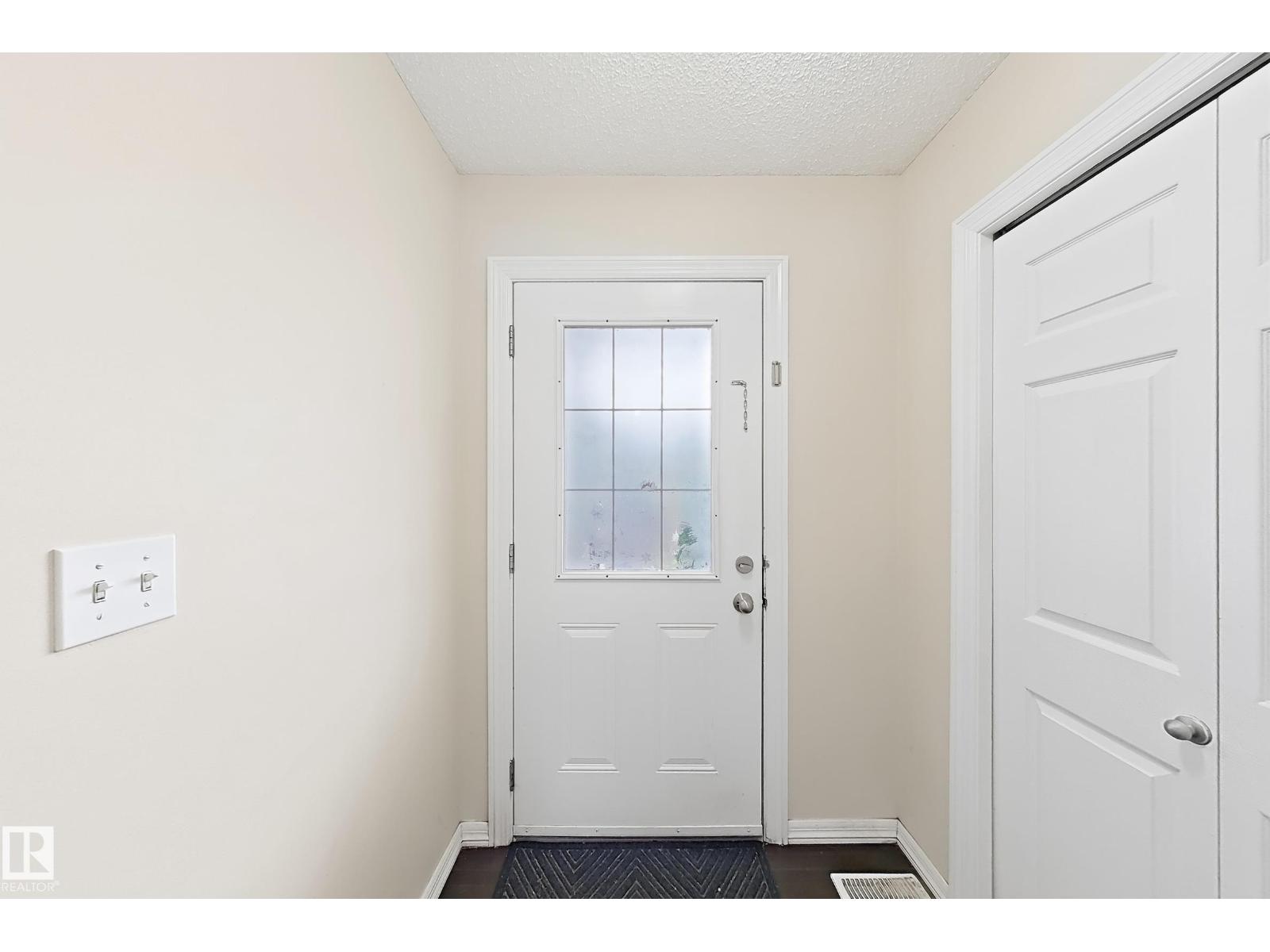 2829 18a Av Nw, Edmonton, Alberta  T6T 0N8 - Photo 5 - E4508490