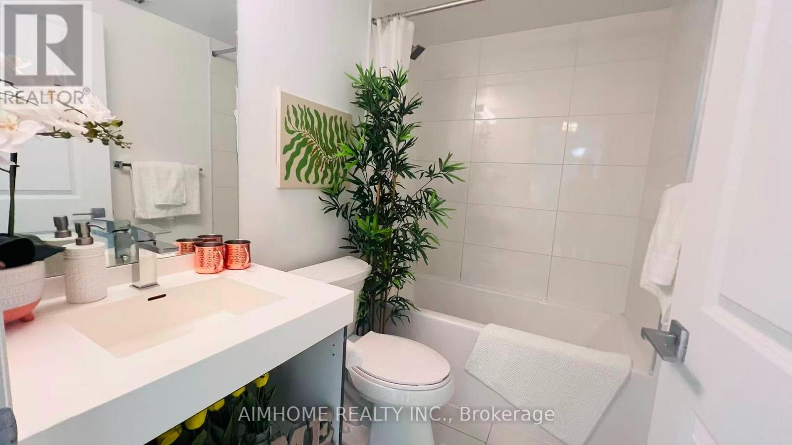 2803 - 251 Jarvis Street, Toronto, Ontario  M5B 0C3 - Photo 13 - C13777334
