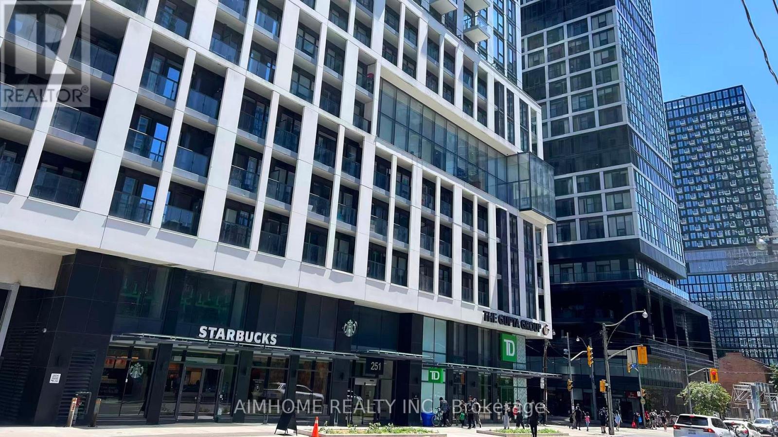 2803 - 251 Jarvis Street, Toronto, Ontario  M5B 0C3 - Photo 2 - C13777334