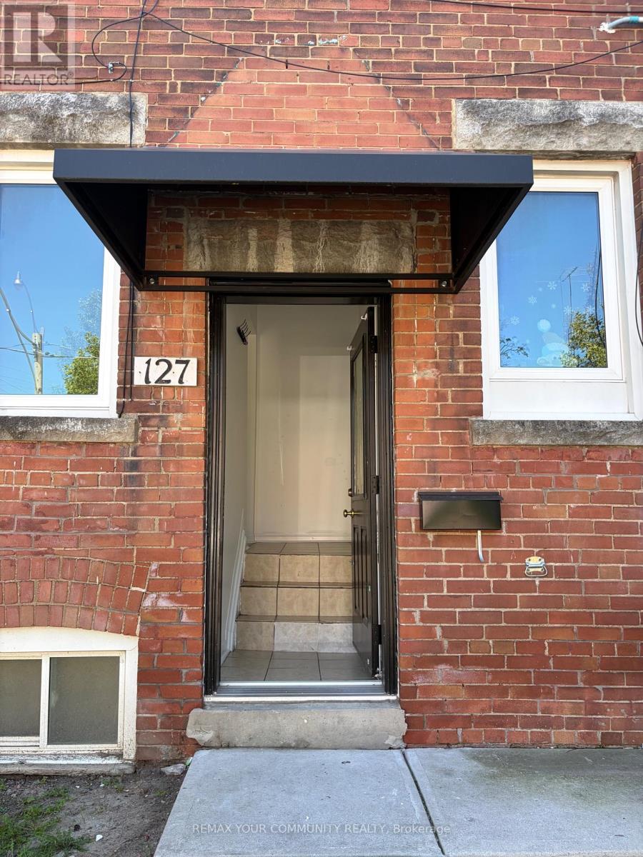127 Morrison Avenue, Toronto, Ontario  M6E 1M5 - Photo 2 - W13777318