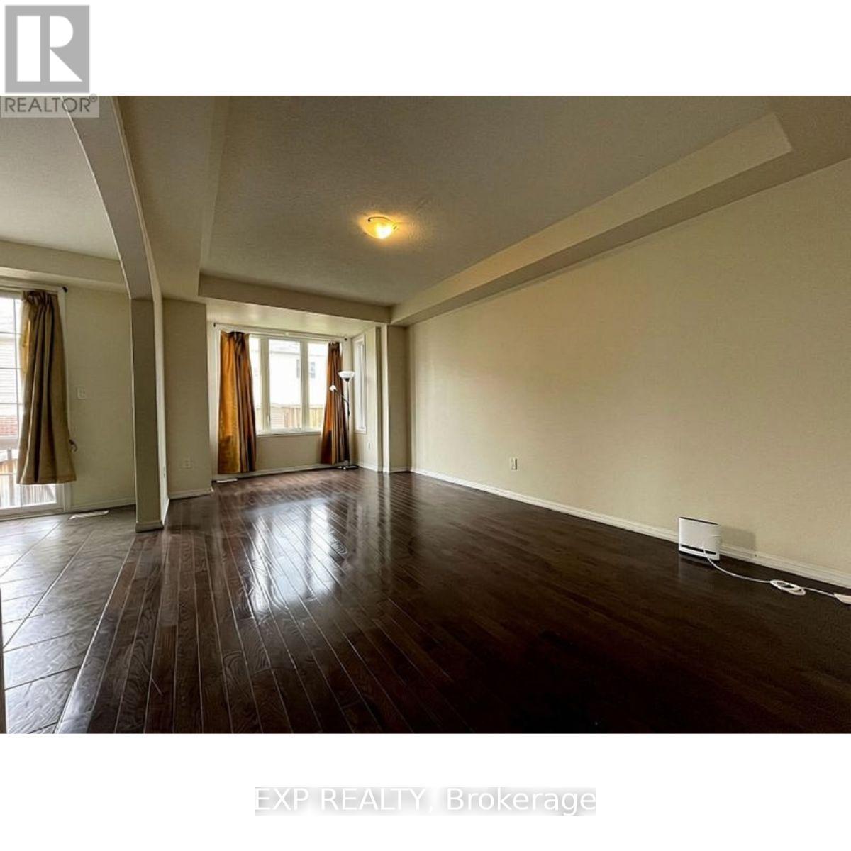 58 Meadowcrest Lane, Brampton, Ontario  L7A 0V7 - Photo 7 - W13777330