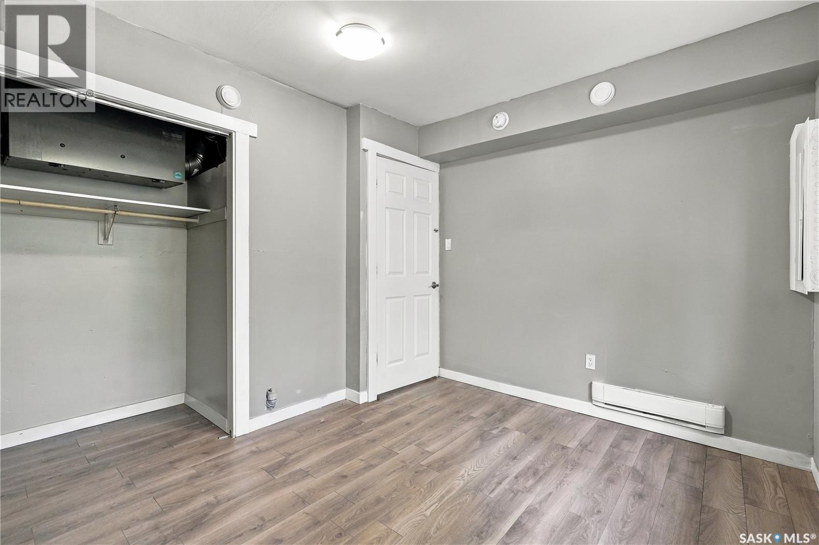 916 Athol Street, Regina, Saskatchewan  S4T 3B7 - Photo 11 - SK048329