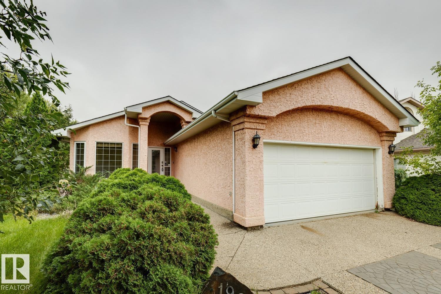 1190 Potter Greens Dr Nw, Edmonton, Alberta  T5T 5Y5 - Photo 1 - E4508493