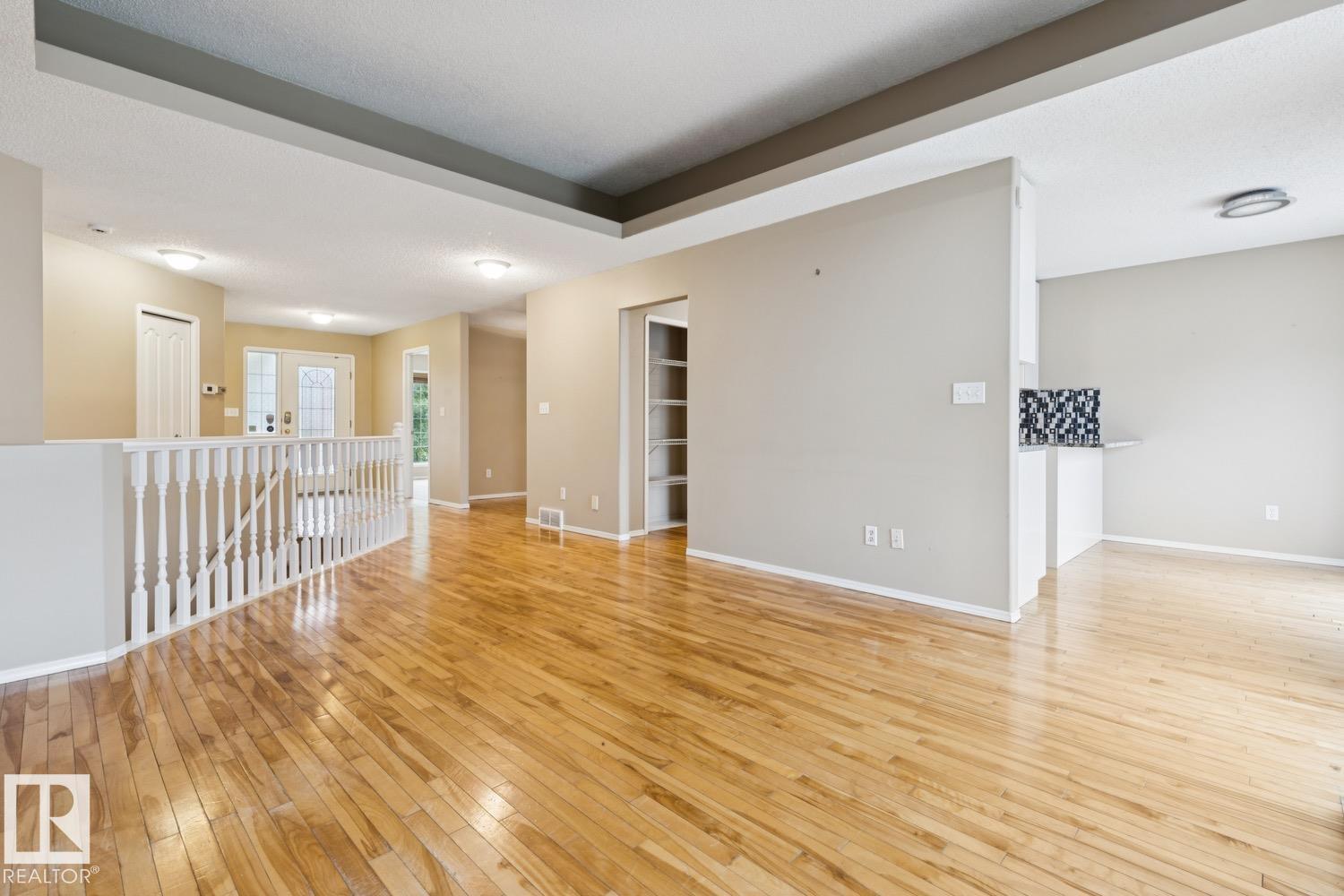 1190 Potter Greens Dr Nw, Edmonton, Alberta  T5T 5Y5 - Photo 11 - E4508493