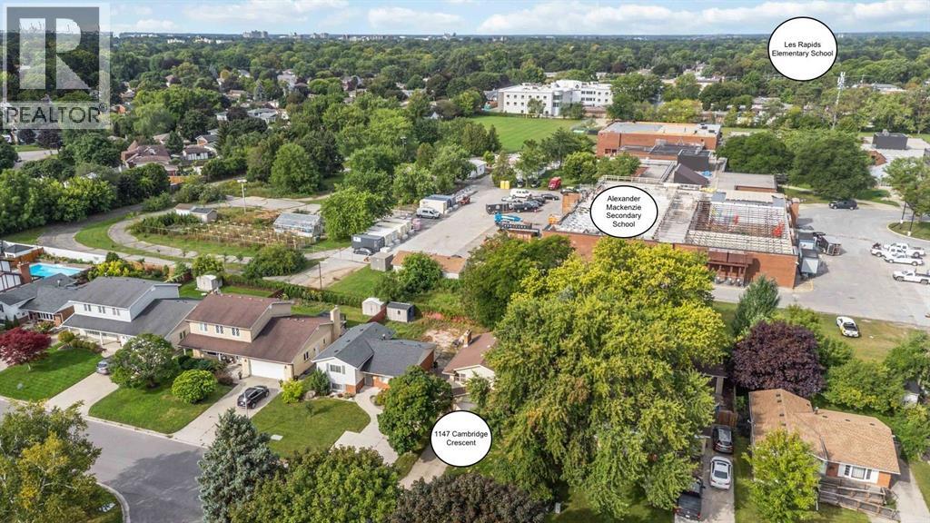 1147 CAMBRIDGE CRESCENT Sarnia Ontario Canada N7S4A1 5