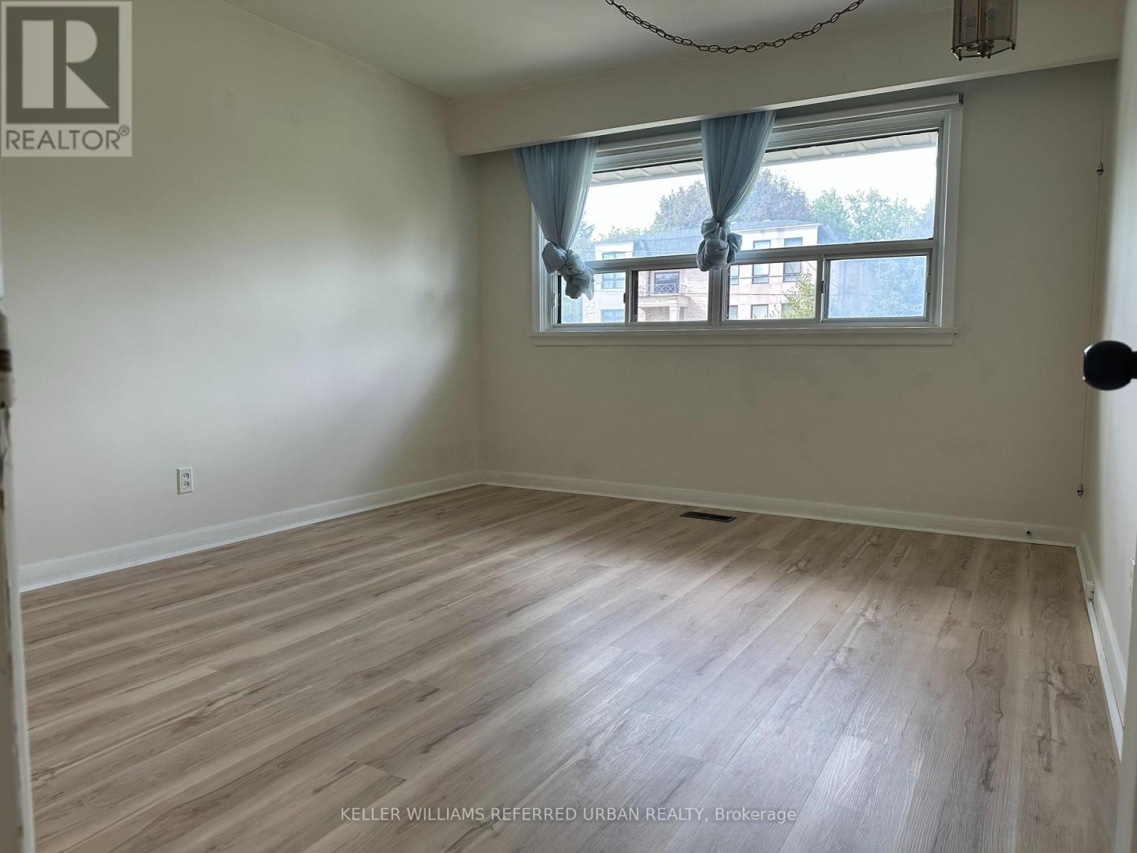 153 Newton Drive, Toronto, Ontario  M2M 2N4 - Photo 25 - C13763198