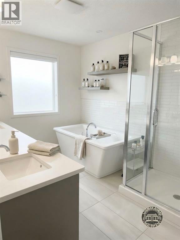320 Copperhead Way SE, Calgary, Alberta  T2Z 5H2 - Photo 16 - A2344950