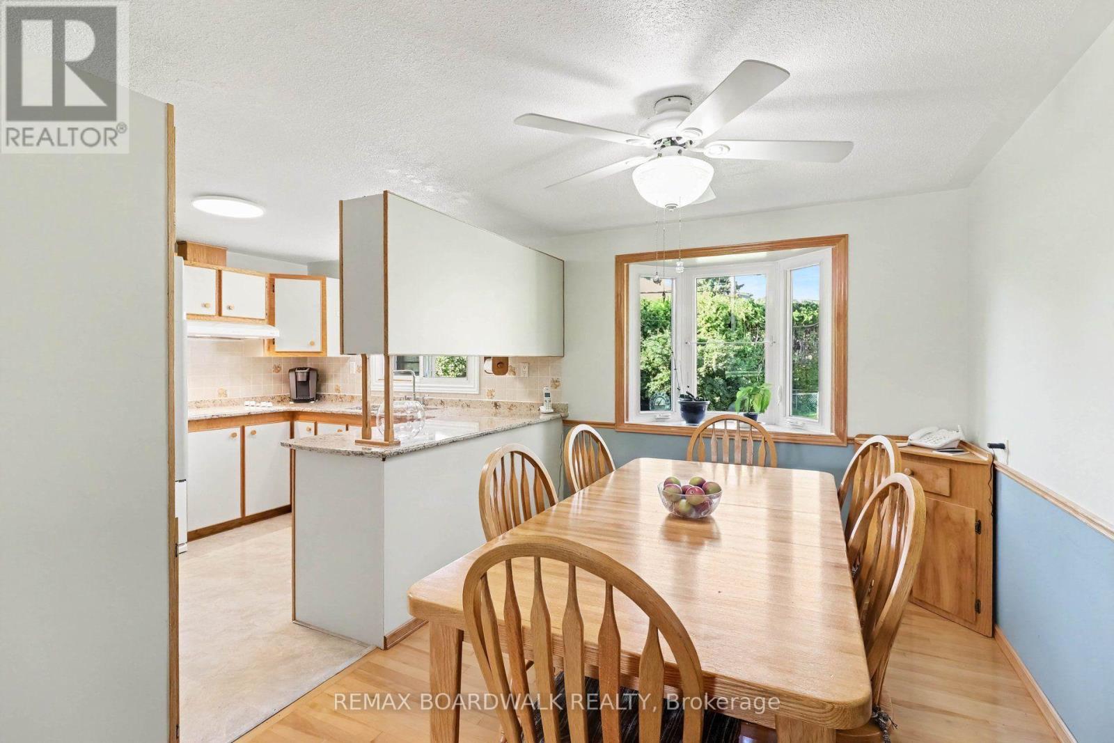 389 Hatfield Crescent, Ottawa, Ontario  K1E 1M6 - Photo 11 - X13777344