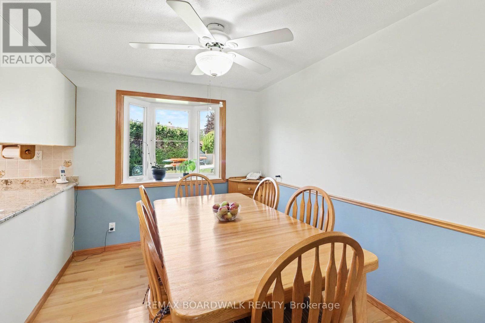 389 Hatfield Crescent, Ottawa, Ontario  K1E 1M6 - Photo 12 - X13777344