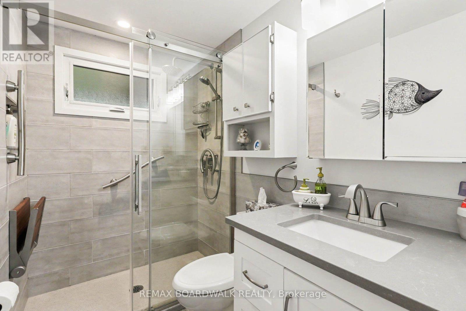 389 Hatfield Crescent, Ottawa, Ontario  K1E 1M6 - Photo 18 - X13777344