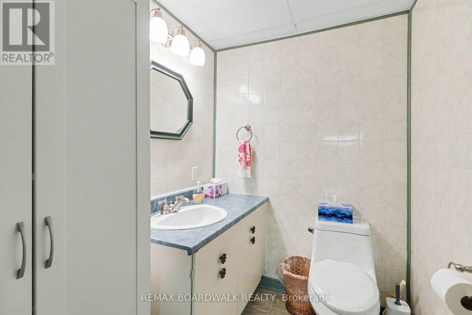 389 Hatfield Crescent, Ottawa, Ontario  K1E 1M6 - Photo 32 - X13777344