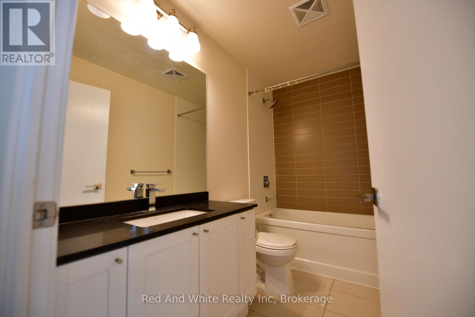 2001 - 510 Curran Place, Mississauga, Ontario  L5B 0J8 - Photo 12 - W13777338