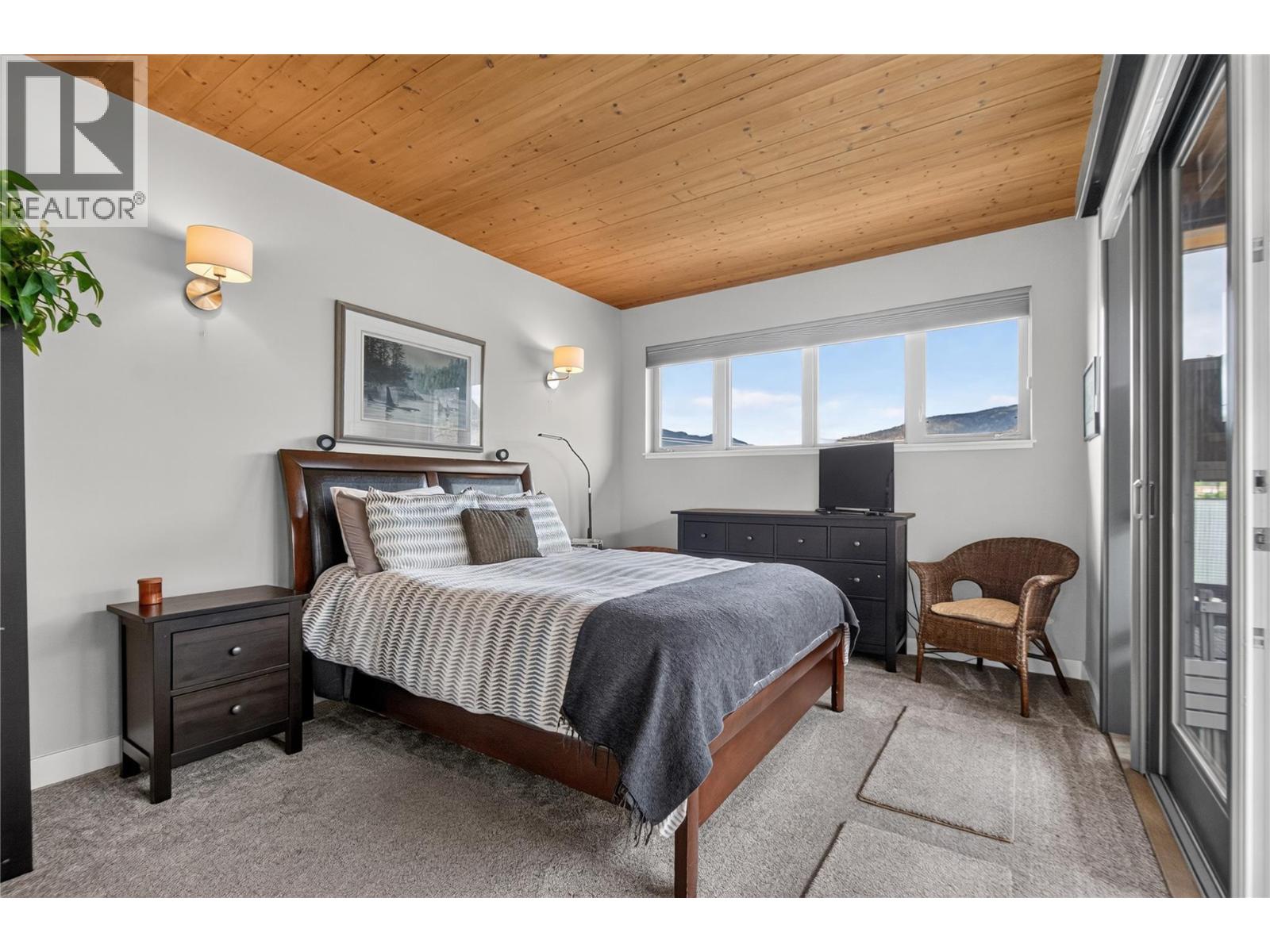 433 Churchill Avenue Unit# 102 Penticton, BC V2A1C9_24