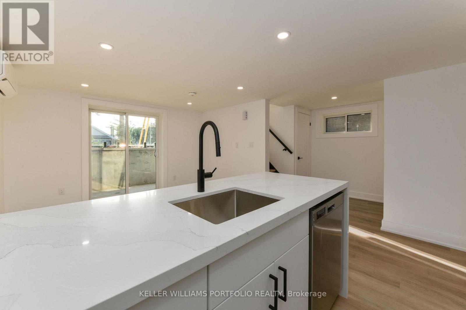 1 - 269 Donlands Avenue, Toronto, Ontario  M4J 3R5 - Photo 9 - E13776702