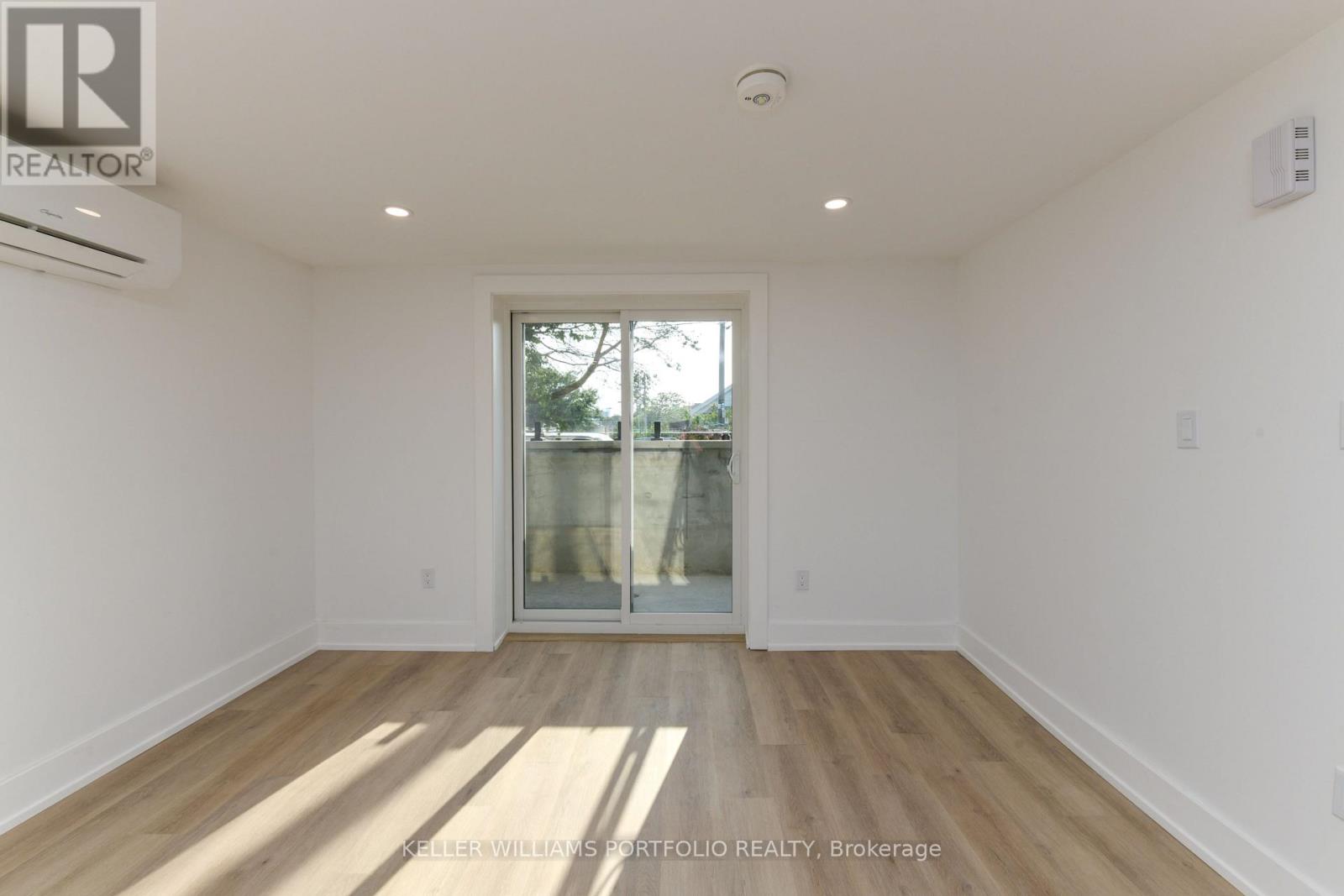 1 - 269 Donlands Avenue, Toronto, Ontario  M4J 3R5 - Photo 6 - E13776702