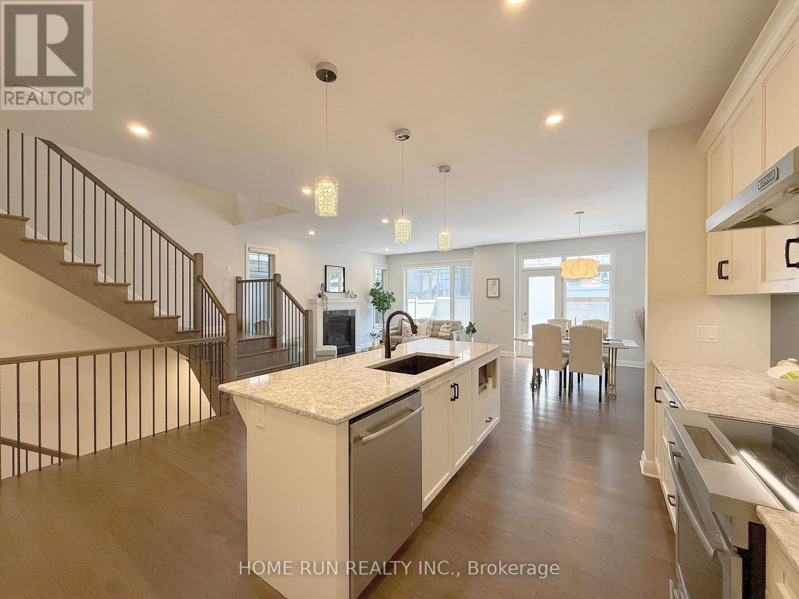 322 Lysander Place, Ottawa, Ontario  K1K 4K7 - Photo 15 - X13533308