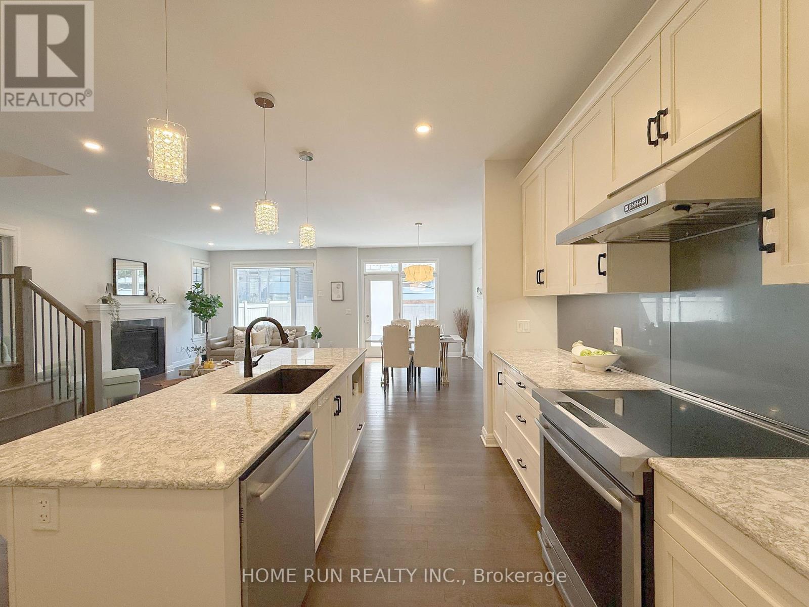 322 Lysander Place, Ottawa, Ontario  K1K 4K7 - Photo 17 - X13533308