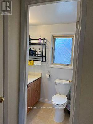 11 Yellow Birch Way, Toronto, Ontario  M2H 2S9 - Photo 9 - C13777352