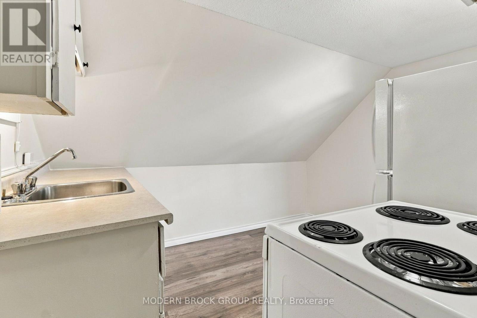 7 Elm Street, Brockville, Ontario  K6V 5M5 - Photo 16 - X13777362