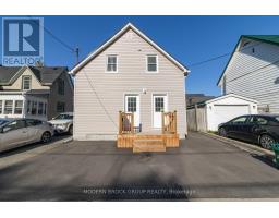 7 ELM STREET, Brockville, Ontario