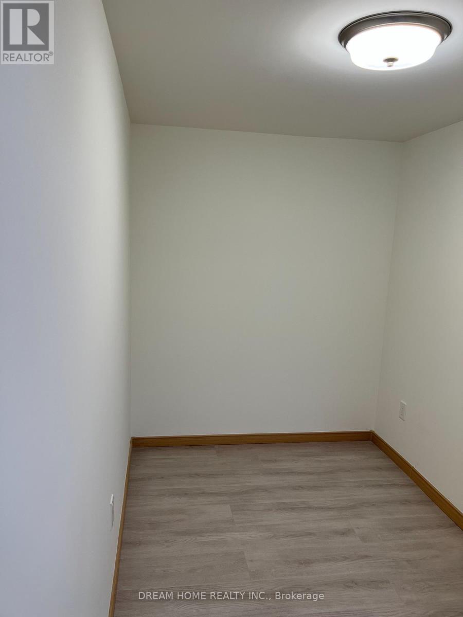 B106 - 50 Morecambe Gate, Toronto, Ontario  M1W 2N6 - Photo 5 - E13777370