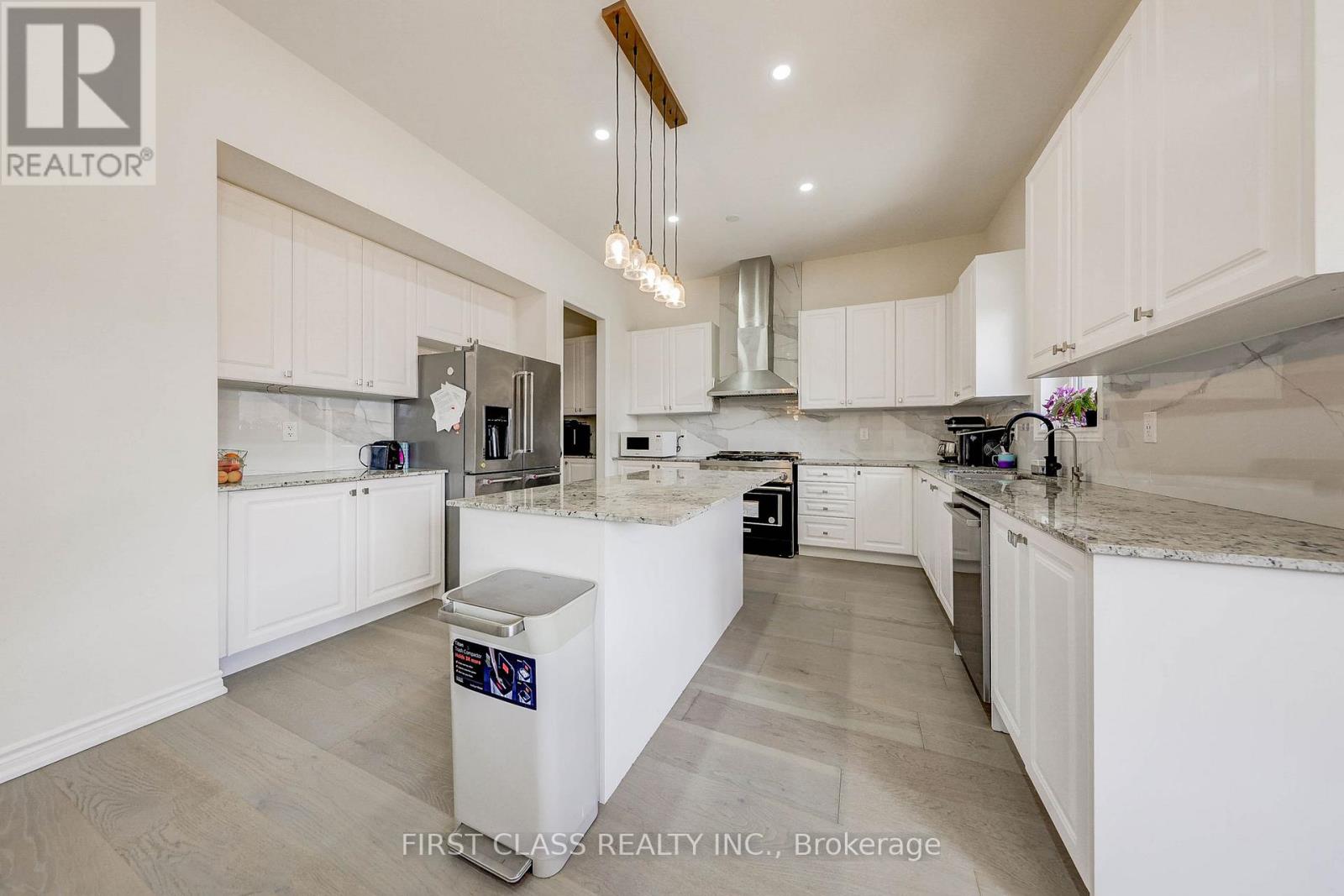 7 Cranley Road, East Gwillimbury, Ontario  L9N 0T7 - Photo 15 - N13777360
