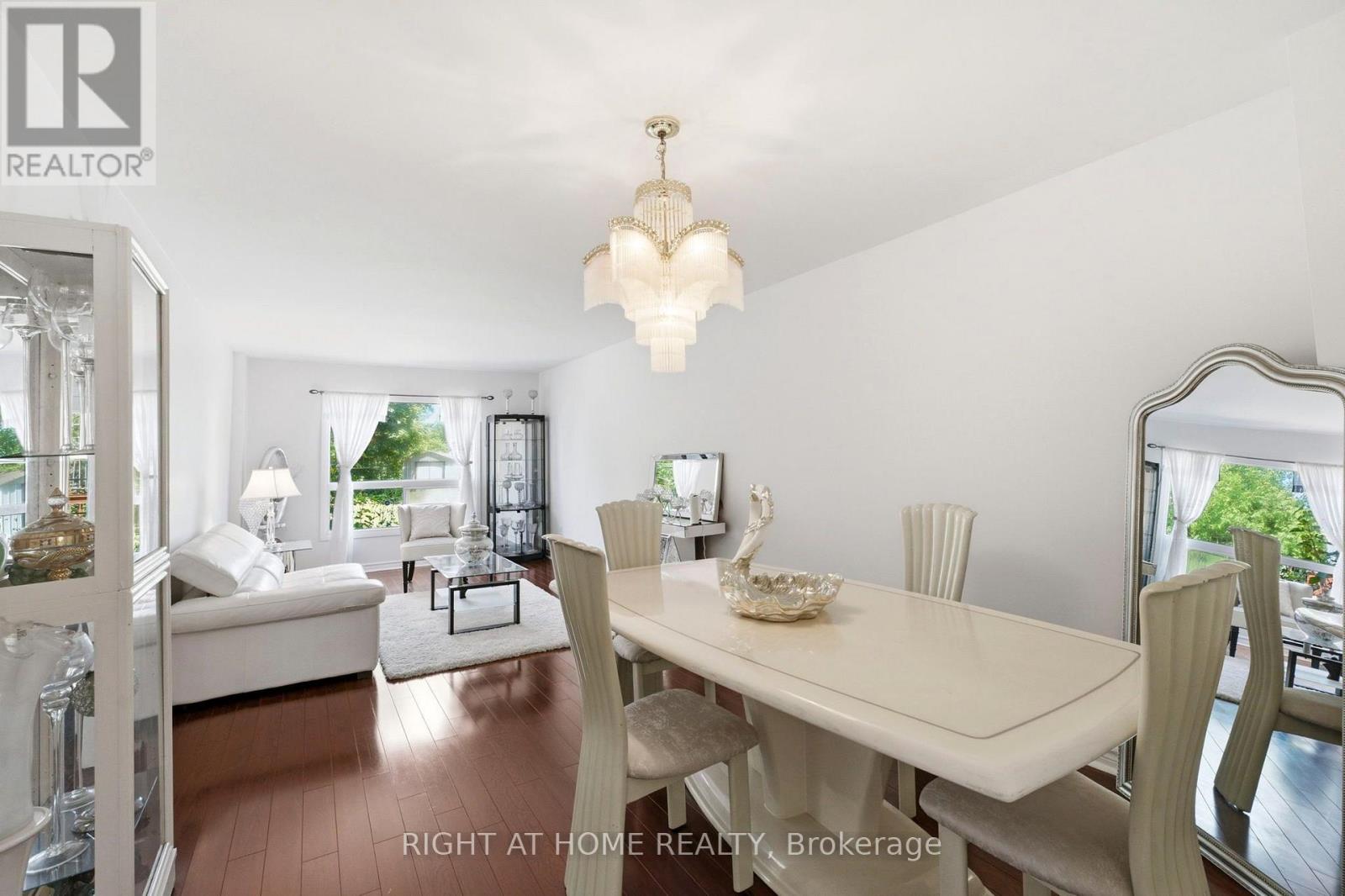 87 William Honey Crescent, Markham, Ontario  L3S 2M2 - Photo 5 - N13777368