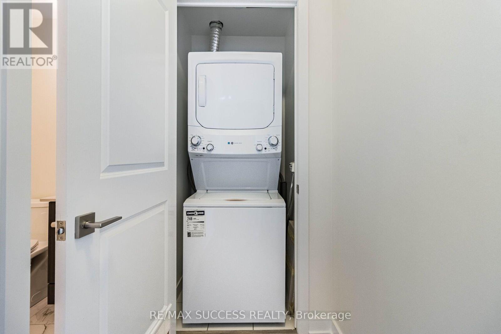 4655 Glen Erin Drive, Mississauga, Ontario  L5M 0Z1 - Photo 26 - W13777354