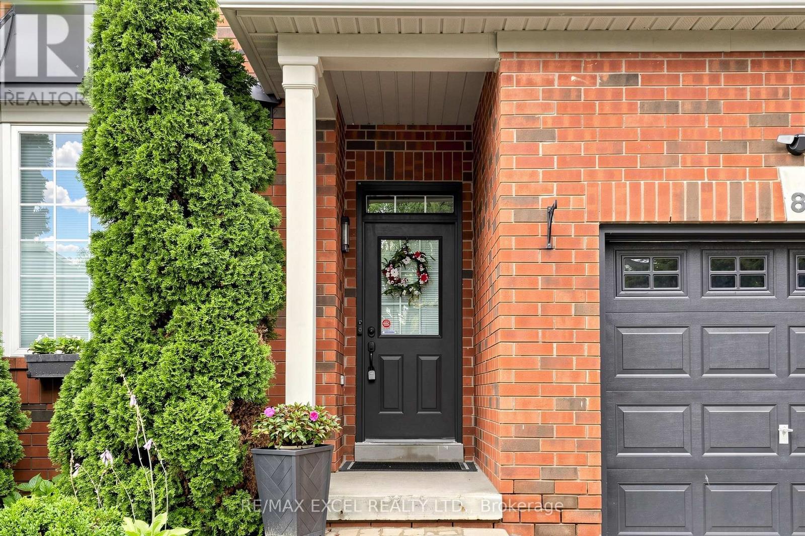 8 Hammersly Boulevard, Markham, Ontario  L6E 2A5 - Photo 5 - N13760096