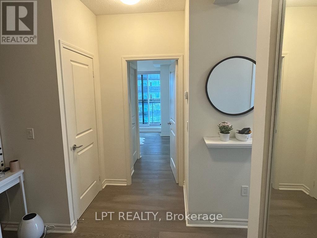 1015 - 390 Annie Craig Drive, Toronto, Ontario  M8V 0H1 - Photo 9 - W13777010