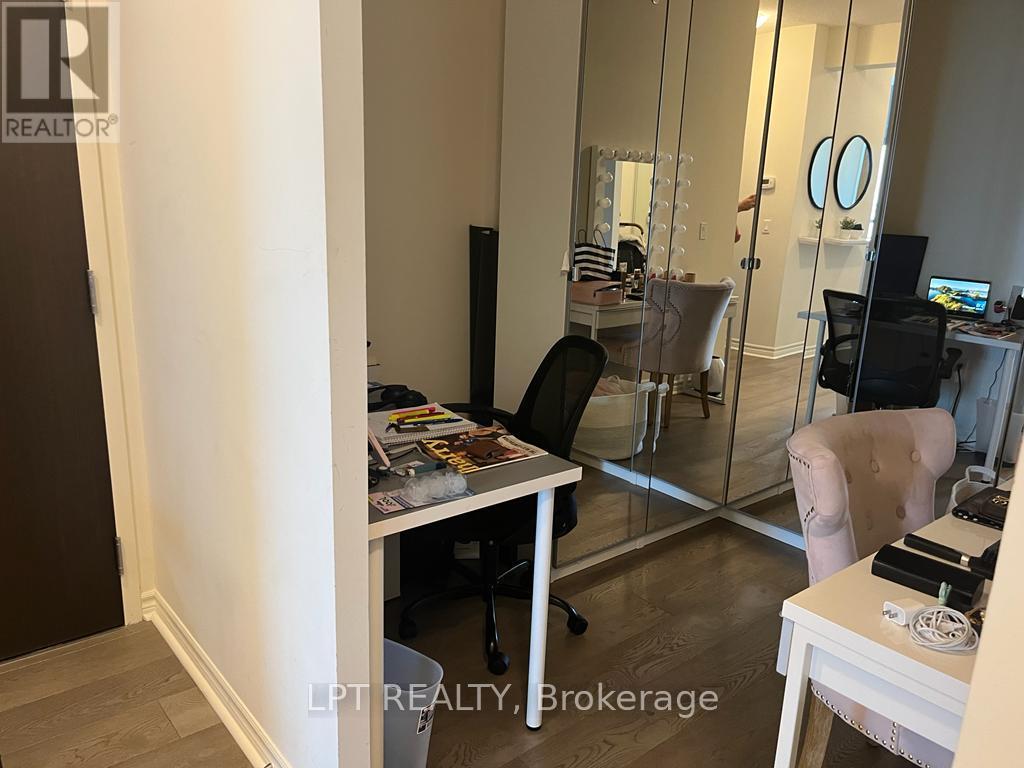1015 - 390 Annie Craig Drive, Toronto, Ontario  M8V 0H1 - Photo 16 - W13777010