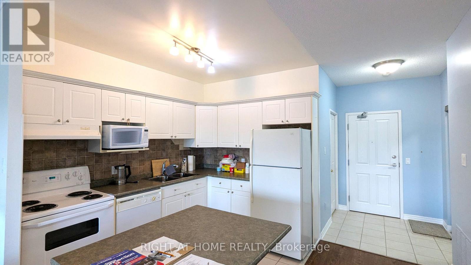 503 - 60 Wyndham Street S, Guelph, Ontario  N1E 7H7 - Photo 11 - X13777358