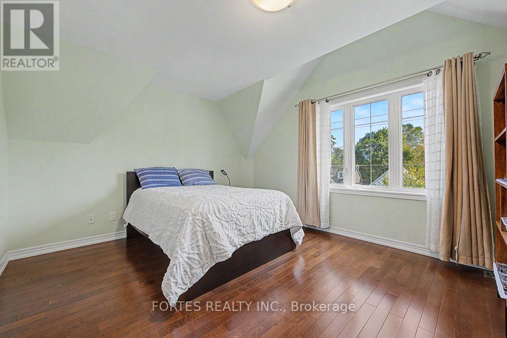 1160 Islington Avenue, Toronto, Ontario  M8Z 4S7 - Photo 31 - W13775598