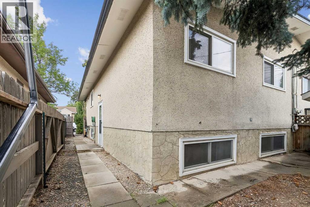 35 Dovercliffe Way SE, Calgary, Alberta  T2B 1W6 - Photo 35 - A2341223