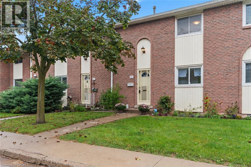 151 GATESHEAD Crescent Unit# 43, Stoney Creek, Ontario