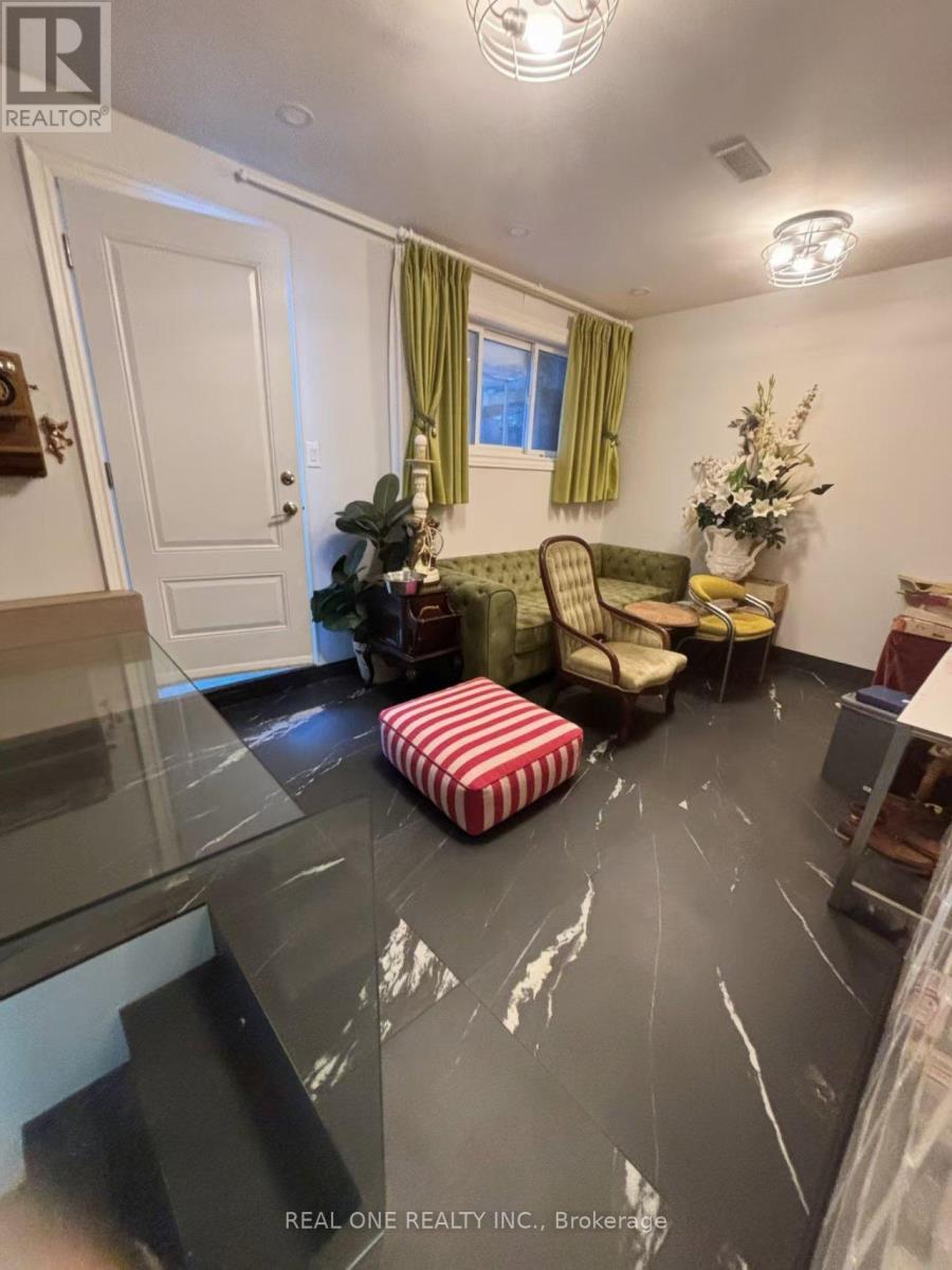 69 Stanwell Drive, Toronto, Ontario  M1P 4H6 - Photo 10 - E13777372