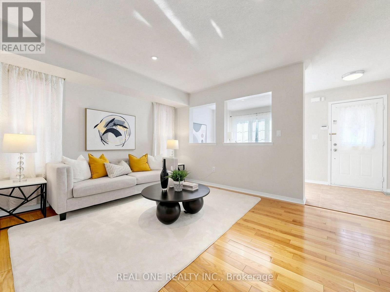 29 Rock Garden Street, Markham, Ontario L6B 0P3 - Photo 3 - N13775782