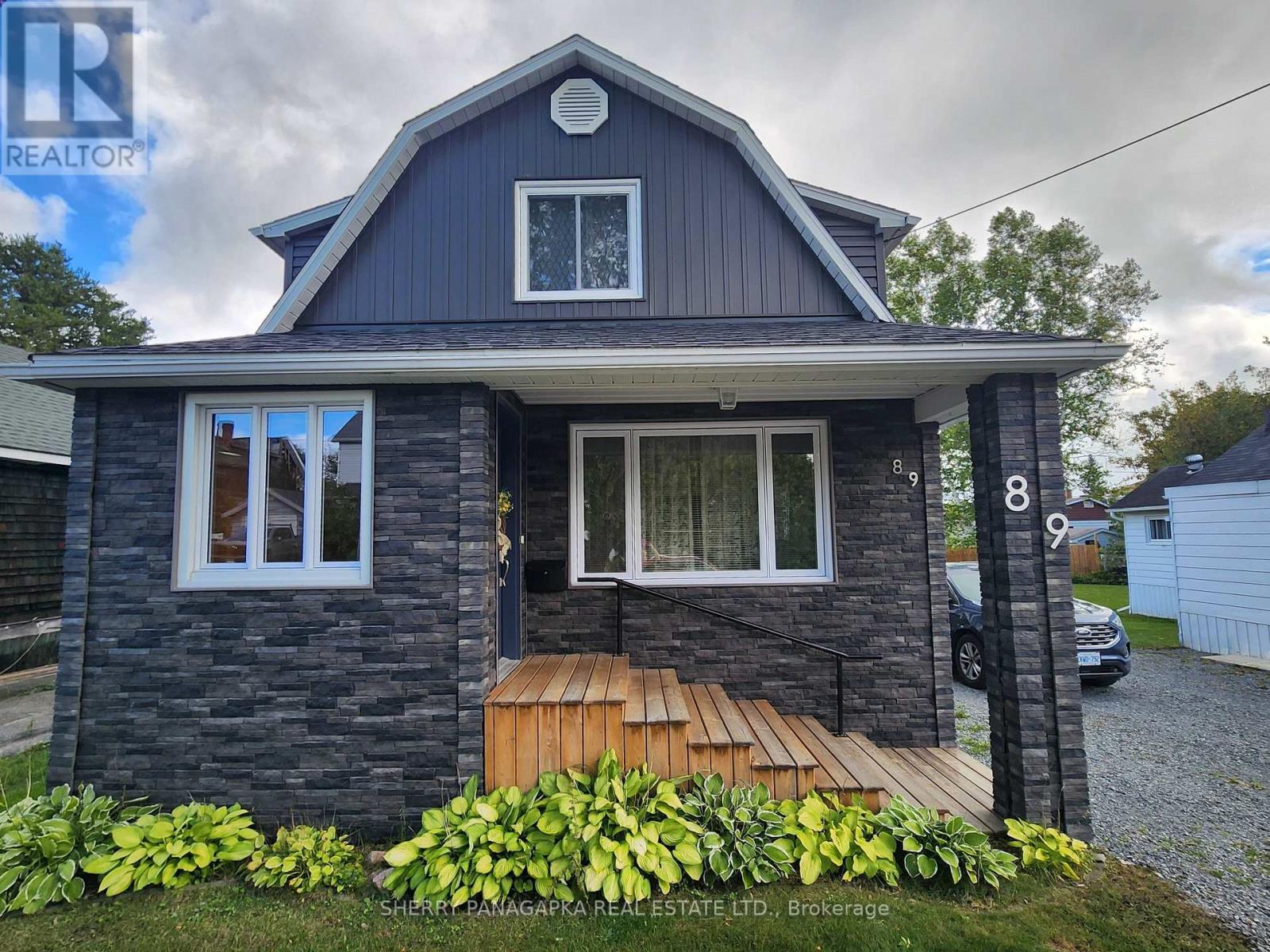 89 Second Street E, Kirkland Lake, Ontario  P2N 1R8 - Photo 3 - T13777414