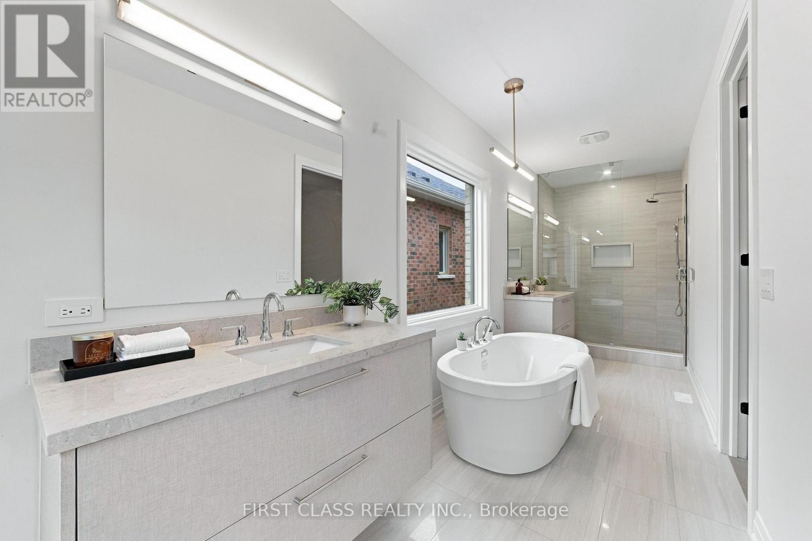 4 Furon Street, Richmond Hill, Ontario  L4E 1M7 - Photo 38 - N13765958