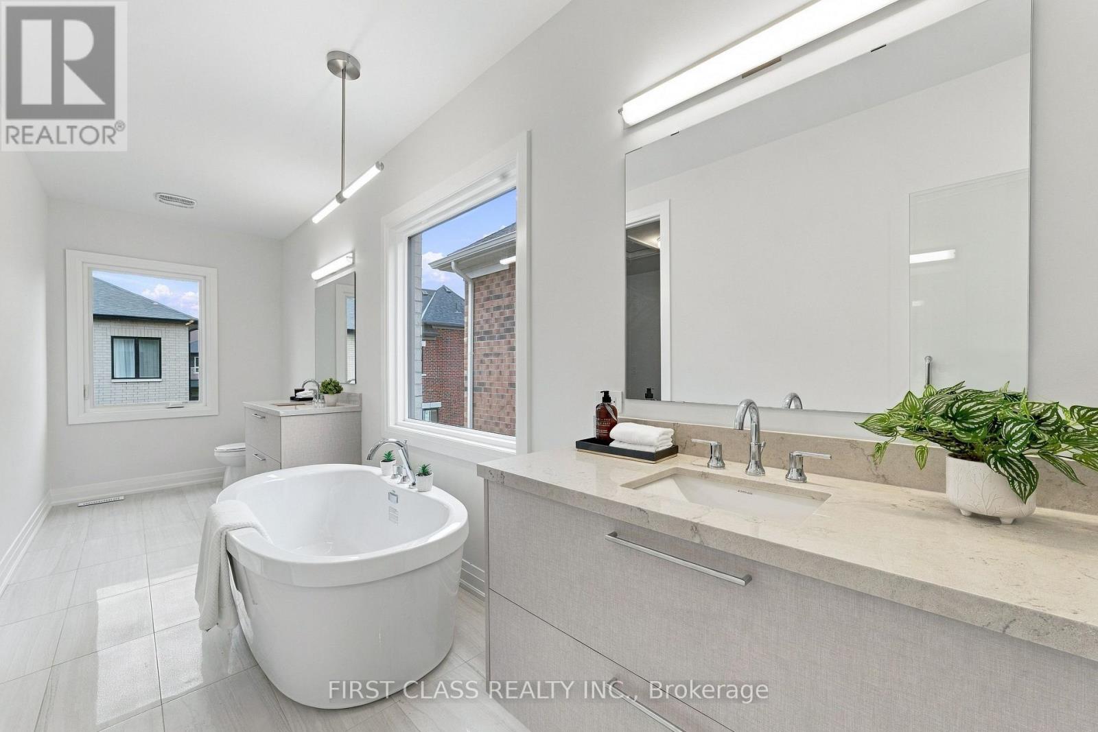 4 Furon Street, Richmond Hill, Ontario  L4E 1M7 - Photo 39 - N13765958