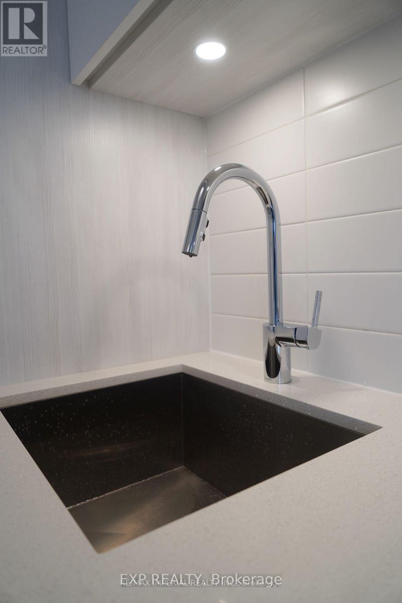 4521 - 28 Widmer Street, Toronto, Ontario  M5V 0T2 - Photo 8 - C13777390