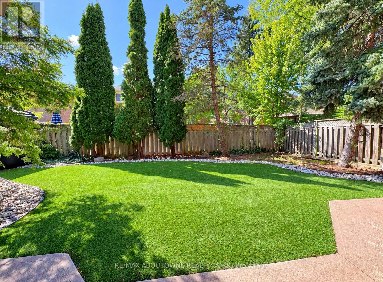LOWER - 1374 HERITAGE WAY, Oakville, Ontario