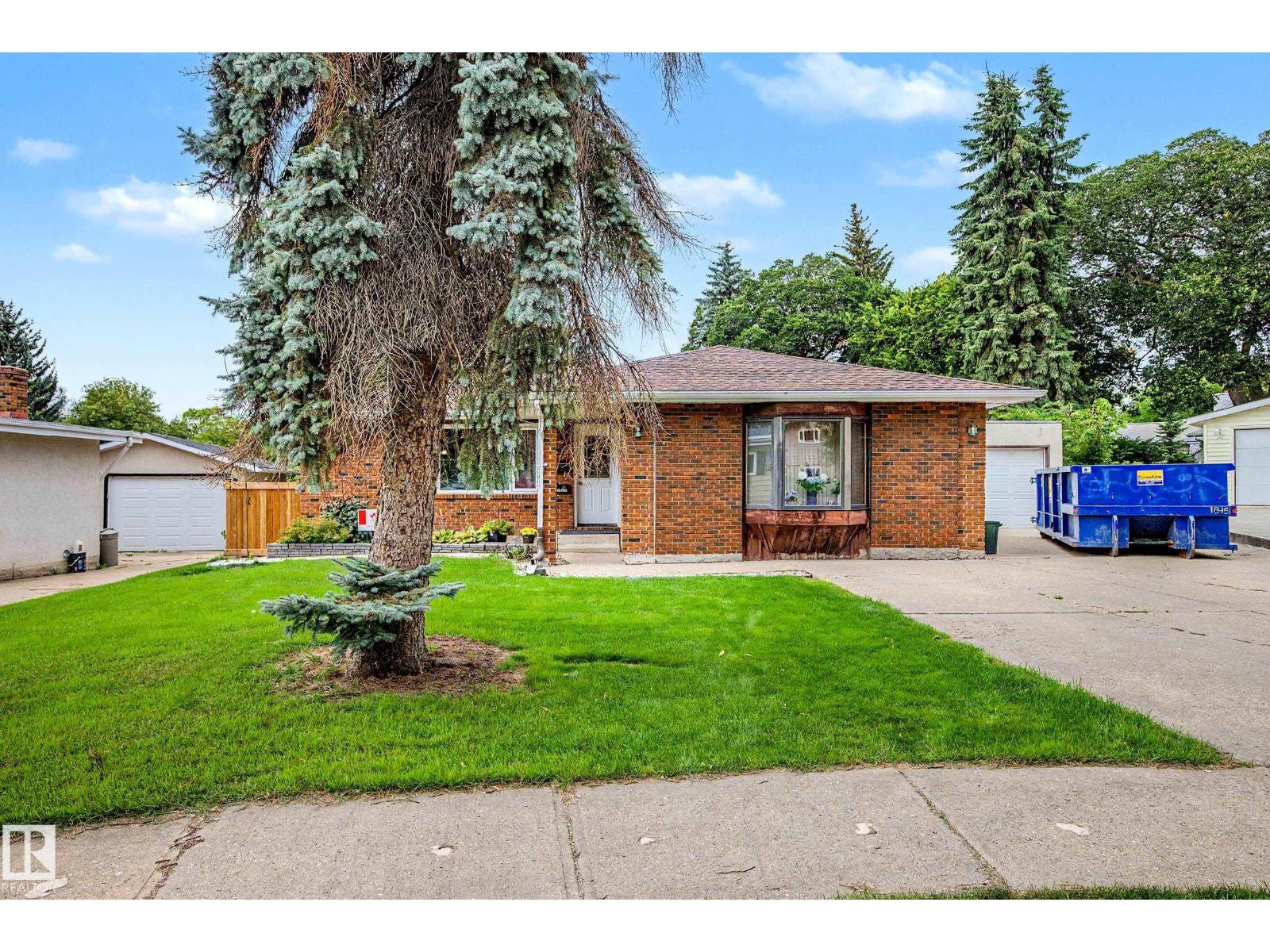 23 Montcalm Cr, St. Albert, Alberta  T8N 2C8 - Photo 2 - E4508503