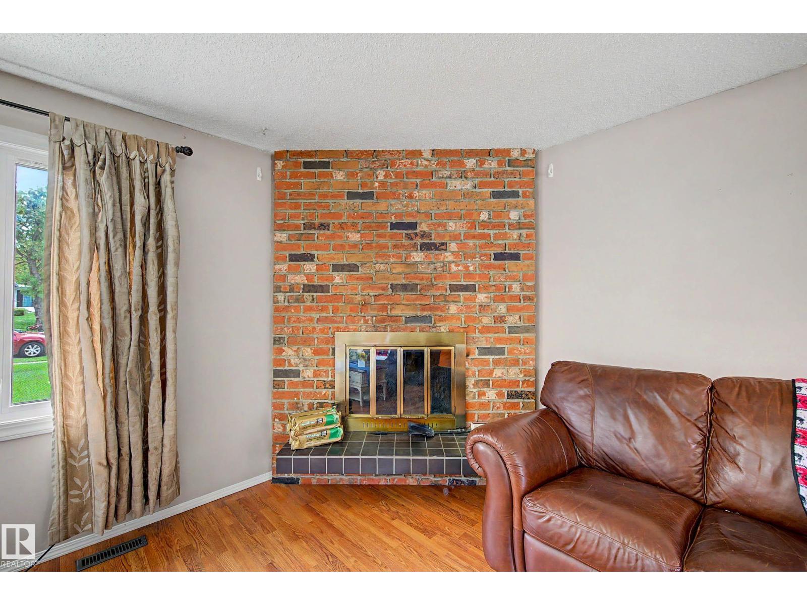 23 Montcalm Cr, St. Albert, Alberta  T8N 2C8 - Photo 8 - E4508503