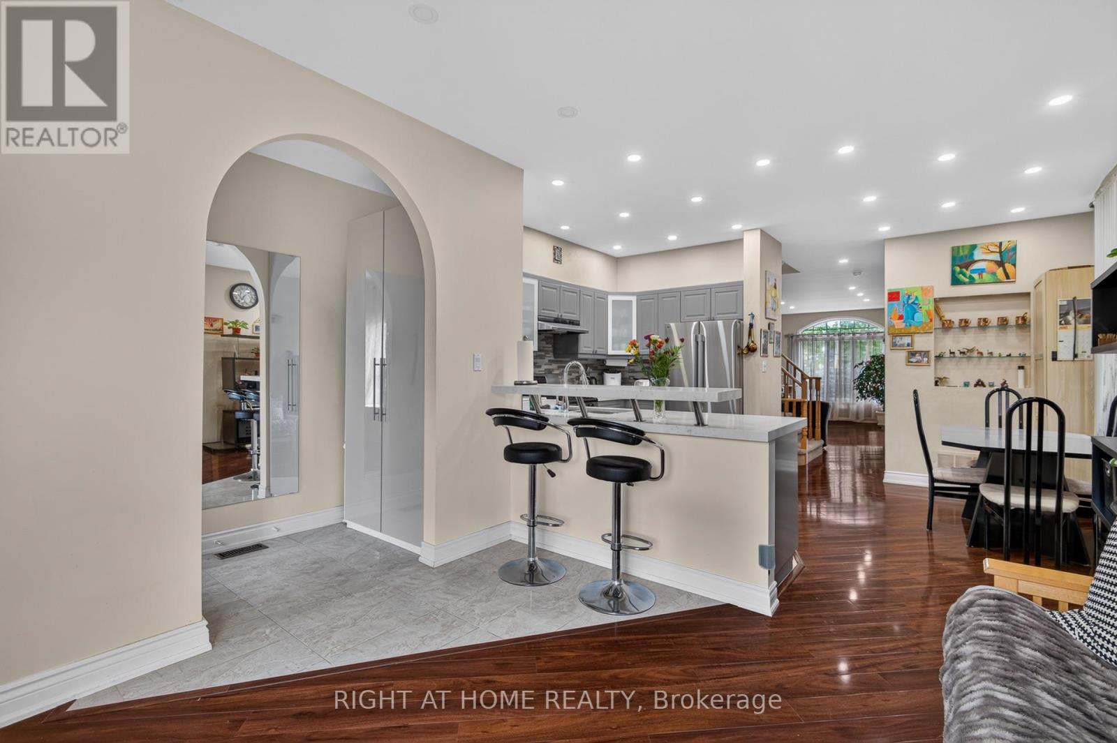 4 Forest Run Boulevard, Vaughan, Ontario  L4K 5J8 - Photo 14 - N13751288