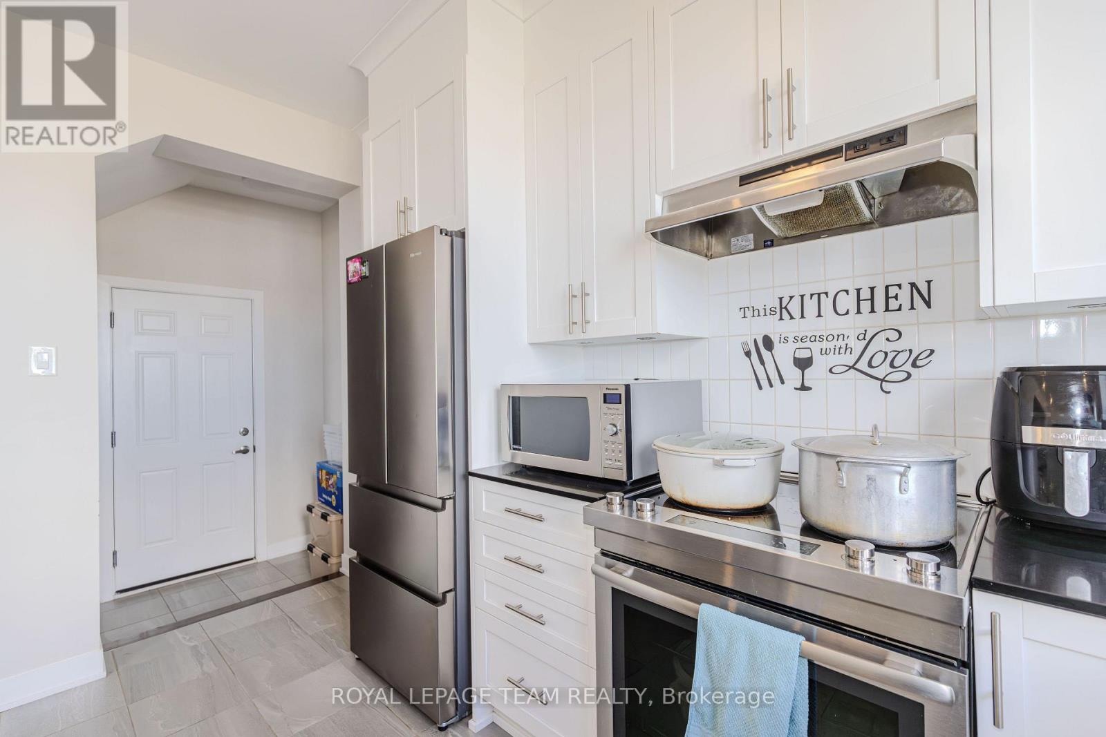 108 Beebalm Crescent, Ottawa, Ontario  K2J 7G5 - Photo 11 - X13777420