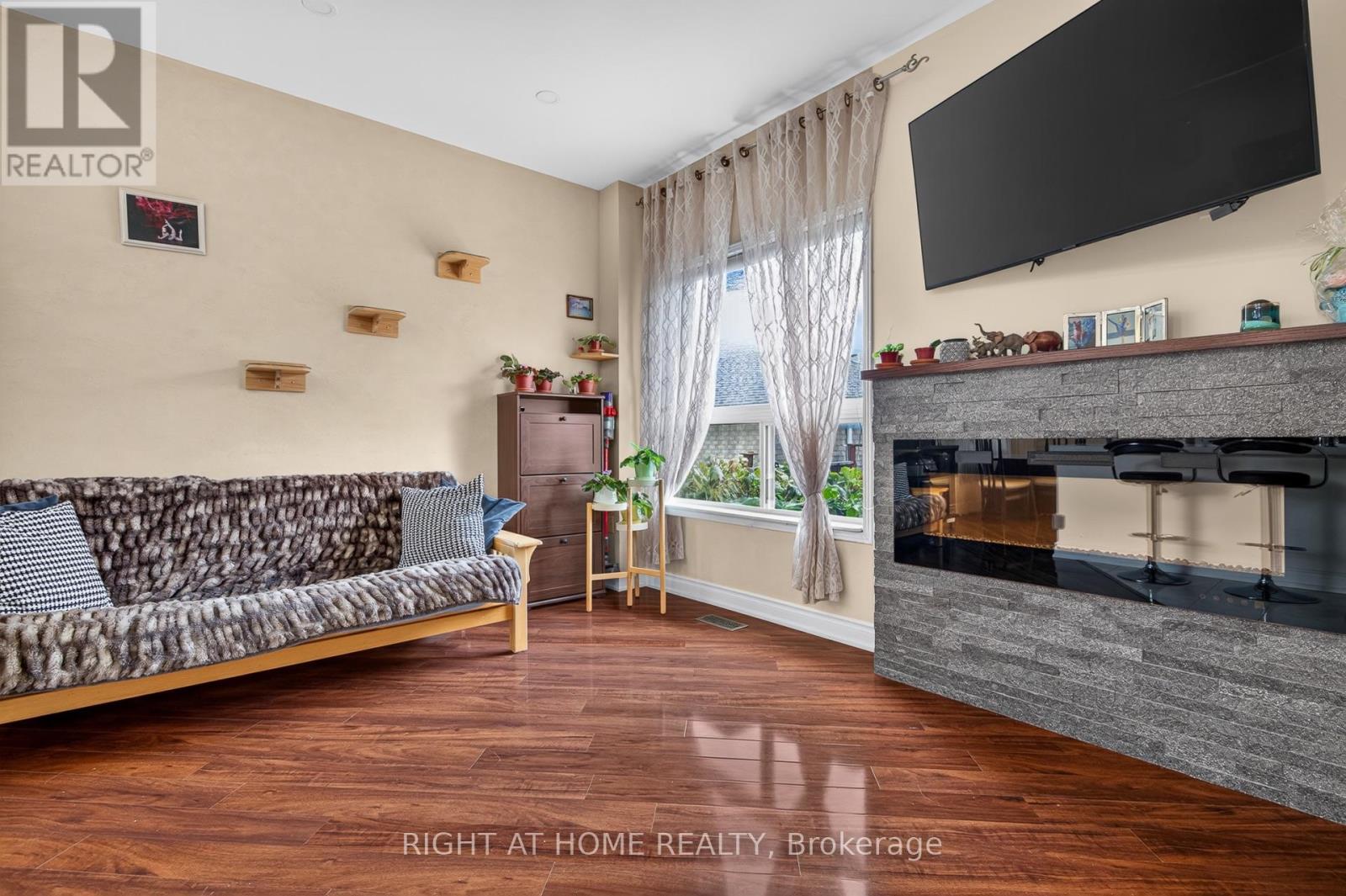 4 Forest Run Boulevard, Vaughan, Ontario  L4K 5J8 - Photo 16 - N13751288