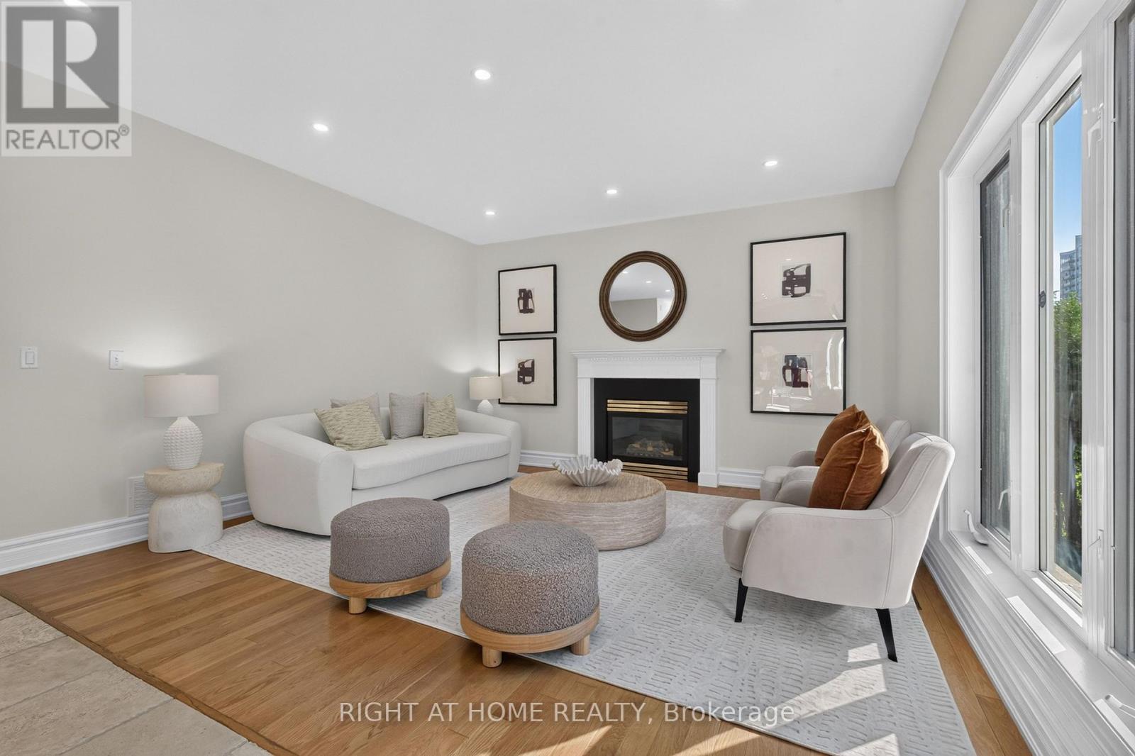 23 Mackay Drive, Richmond Hill, Ontario  L4C 6N9 - Photo 16 - N13777410