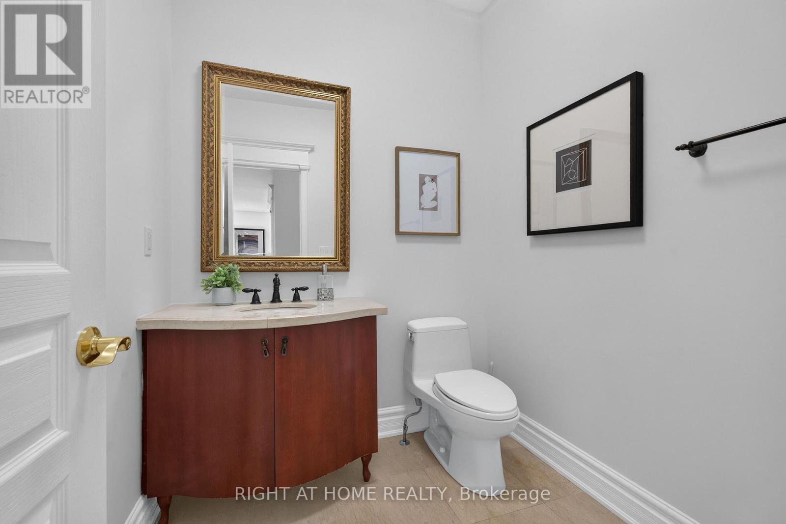 23 Mackay Drive, Richmond Hill, Ontario  L4C 6N9 - Photo 13 - N13777410