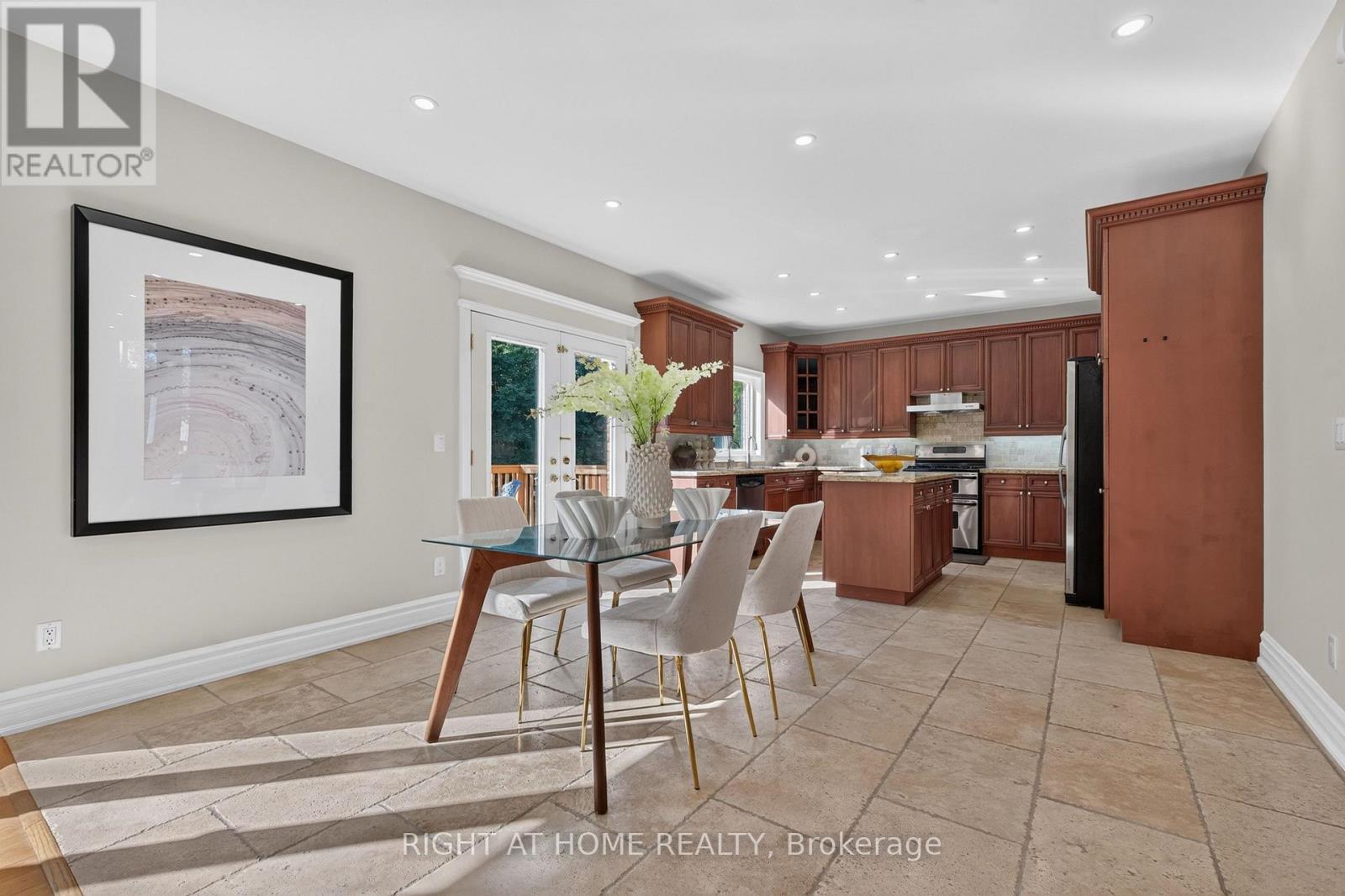 23 Mackay Drive, Richmond Hill, Ontario  L4C 6N9 - Photo 19 - N13777410